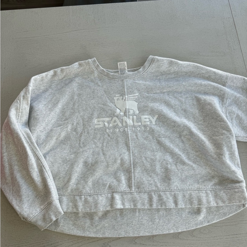 All in Motion STANLEY branded Cropped Sweater Sweatshirt Grey Women Size XXL
